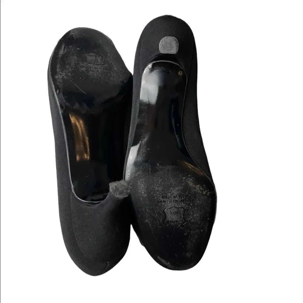 Black Stuart Weitzman Peep Toe Pump w/Crystal Embellishments Great Condition